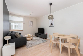 Old Town Modern Apartment
